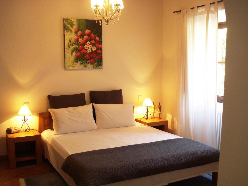 Sa Vall Valldemossa Стая снимка